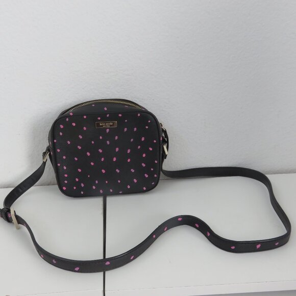 (223) Kate Spade Black Leather Crossbody Bag with Adjustable Strap - Picture 1 of 7